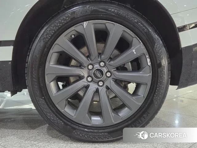 Land Rover Range Rover Velar id 3530291 из Кореи 11