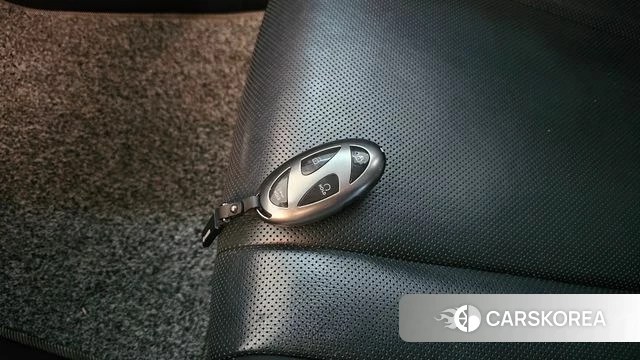 Hyundai Grandeur (GN7) id 4366286 из Кореи 11