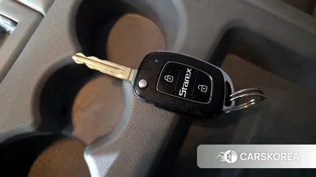 Hyundai The New Grand Starex id 3330403 из Кореи 11