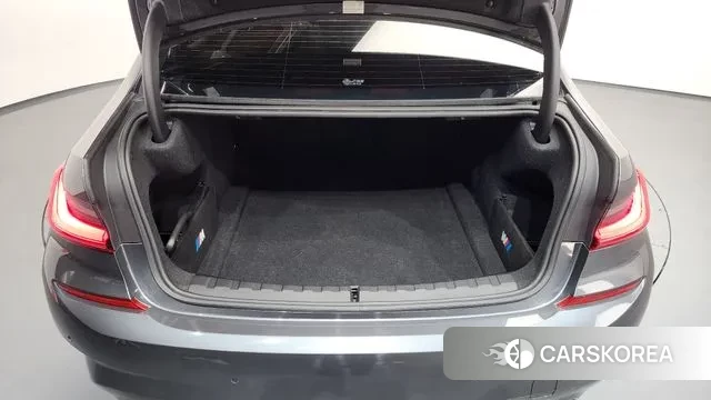 BMW 3 Series (G20) id 3772451 из Кореи 11