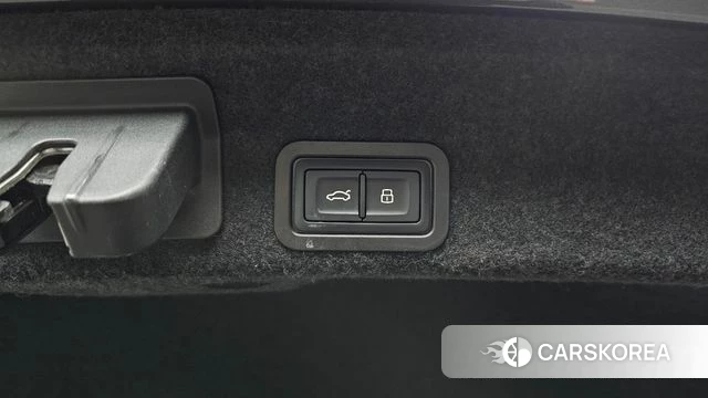 Audi A6 (C8) id 3910281 из Кореи 11