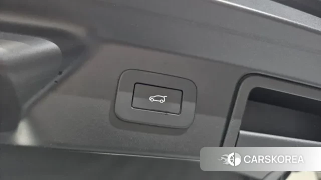 Land Rover Range Rover Velar id 3610106 из Кореи 11