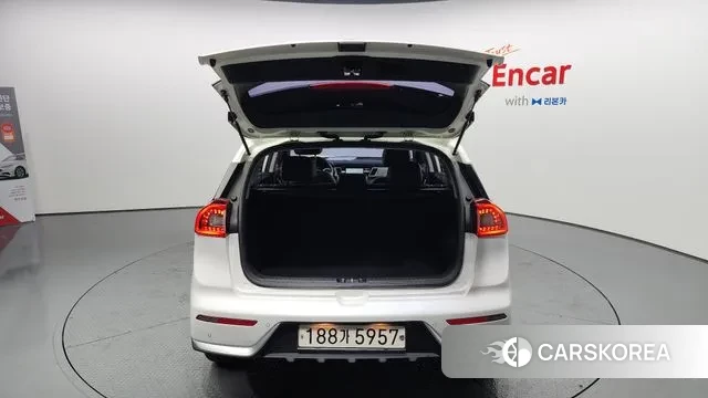 Kia Niro id 3578584 из Кореи 11