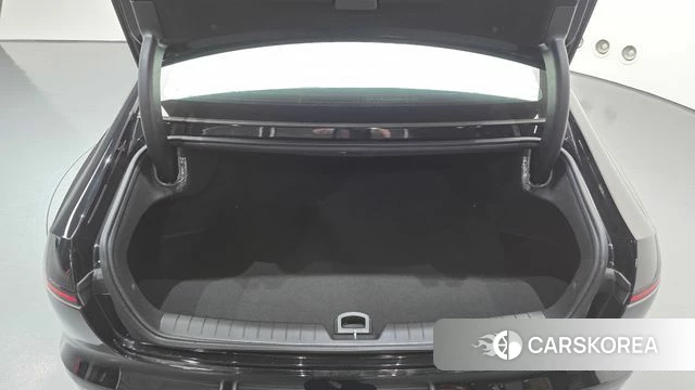 Hyundai Grandeur Hybrid (GN7) id 4515984 из Кореи 11