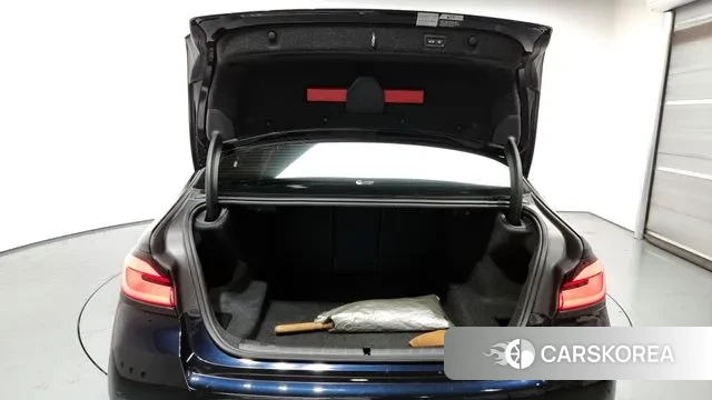 BMW 5 Series (G30) id 2974621 из Кореи 11