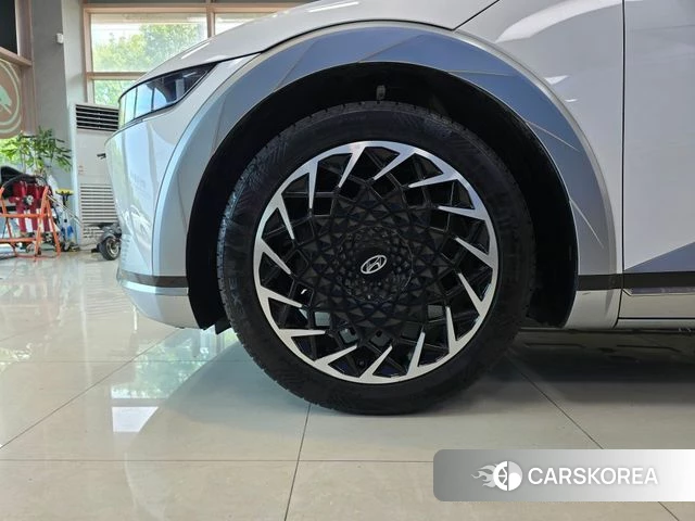 Hyundai Ionic 5 id 4528967 из Кореи 11