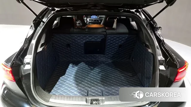 Infiniti Q30 id 3754504 из Кореи 11