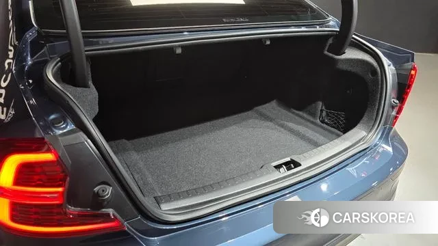 Volvo S60 3rd generation id 3555460 из Кореи 11