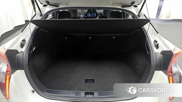 Toyota Prius 4th Generation id 4233063 из Кореи 11