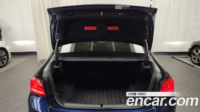 BMW 5 Series (G30) id 2659142 из Кореи 11