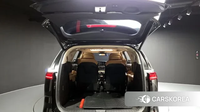 Kia Carnival 4th generation id 3032920 из Кореи 11