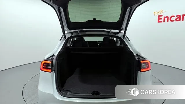 Tesla Model Y id 3217818 из Кореи 11