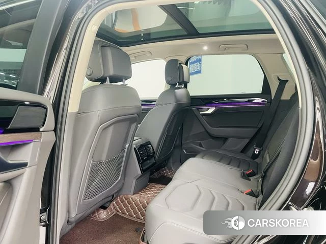 Volkswagen Touareg id 4394124 из Китая 11