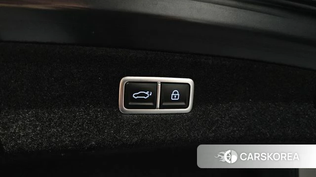 Genesis G90 (RS4) id 4592937 из Кореи 11