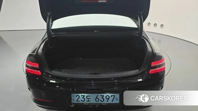 Genesis Electrified G80 (RG3) id 4768558 из Кореи 11