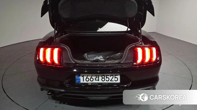 Ford Mustang id 3812270 из Кореи 11