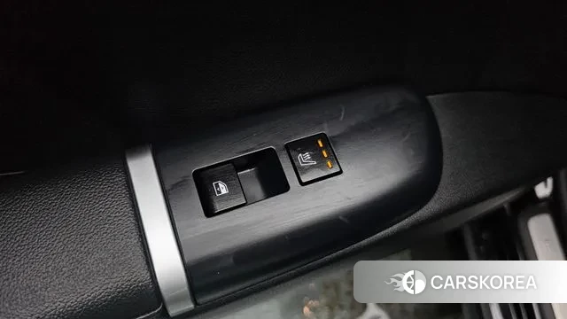 Hyundai Grandeur (GN7) id 3036928 из Кореи 11