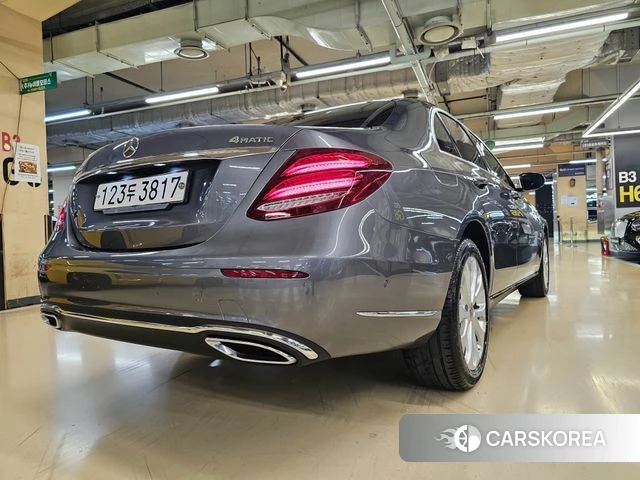Mercedes-Benz E-Class W213 id 4390225 из Кореи 11