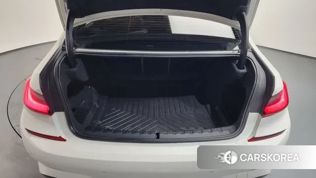 BMW 3 Series (G20) id 3723230 из Кореи 11