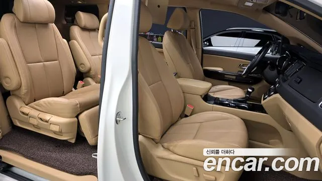 Kia The New Carnival id 2763356 из Кореи 11