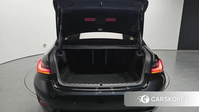 BMW 3 Series (G20) id 3899398 из Кореи 11