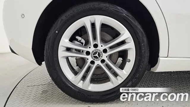 Mercedes-Benz A-Class W177 id 2953778 из Кореи 11