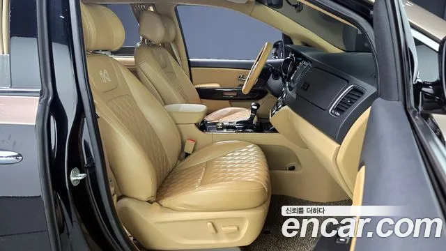 Kia The New Carnival id 2763903 из Кореи 11