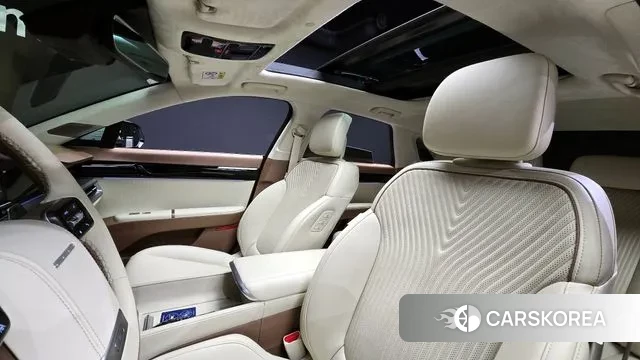 Hyundai Grandeur Hybrid (GN7) id 3011343 из Кореи 11