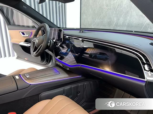 Mercedes-Benz E-class id 3889858 из Китая 11