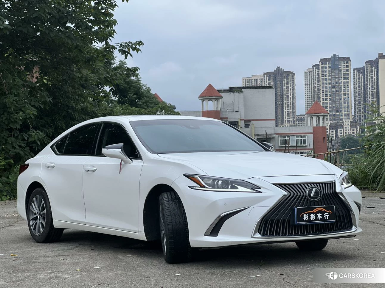 Lexus ES id 4413367 из Китая 11
