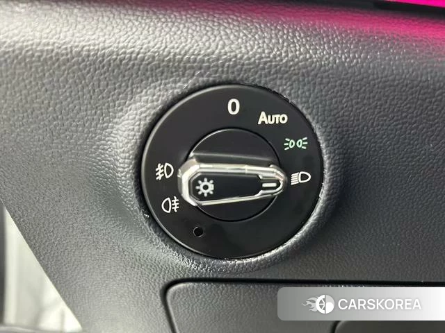 Volkswagen Sagitar id 4264668 из Китая 11
