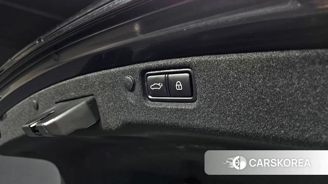 Kia K7 Premier Hybrid id 3844072 из Кореи 11