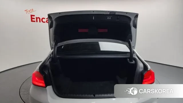 BMW 5 Series (G30) id 3698909 из Кореи 11