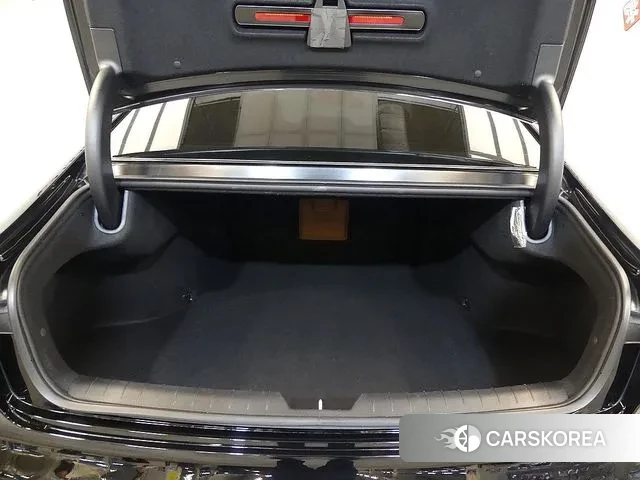 Hyundai Grandeur (GN7) id 3550422 из Кореи 11