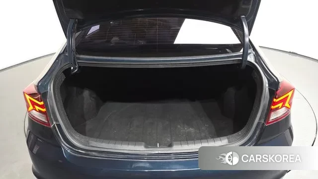 Hyundai The New Avante AD id 3439941 из Кореи 11