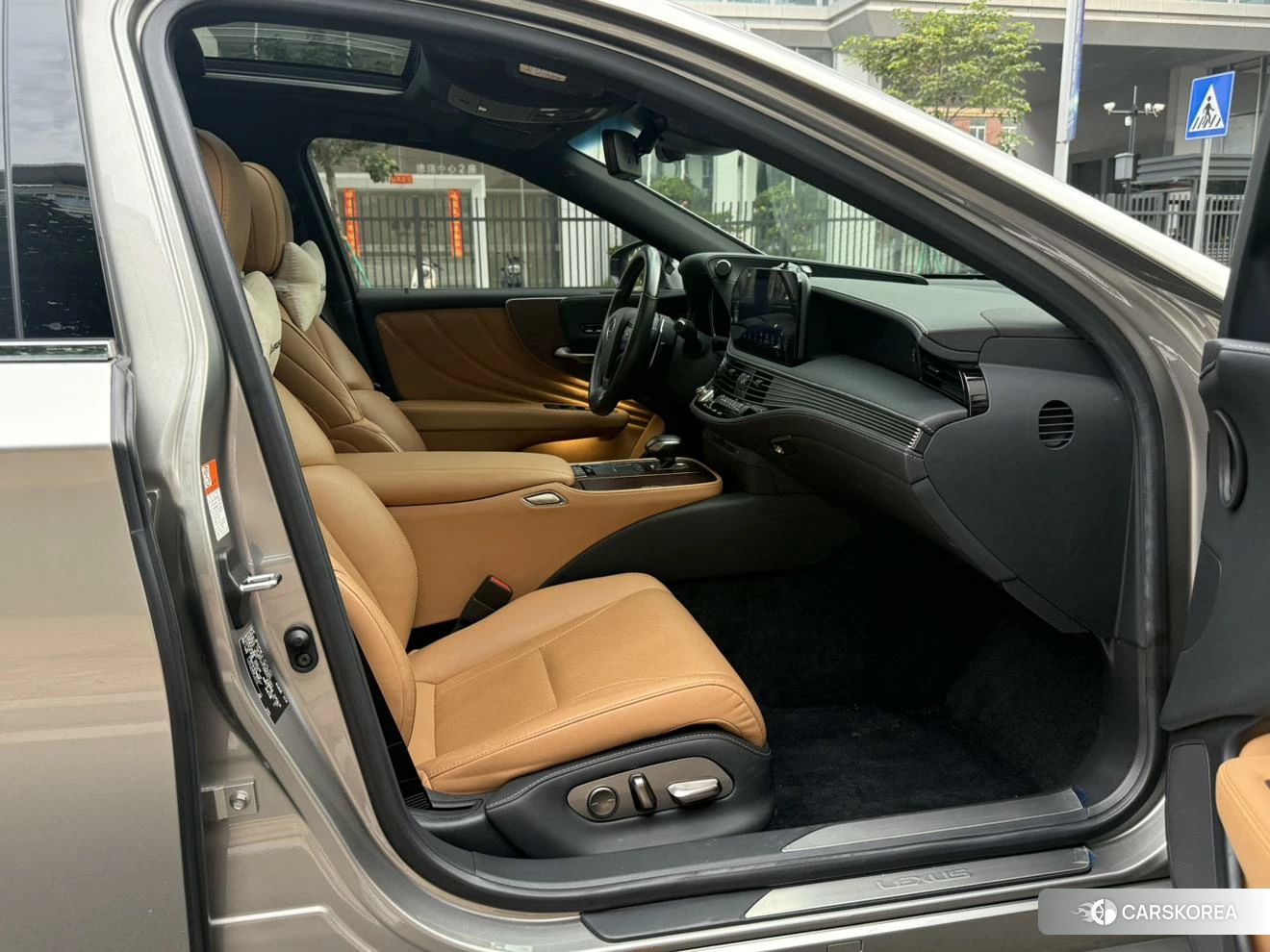 Lexus LS id 4413249 из Китая 11