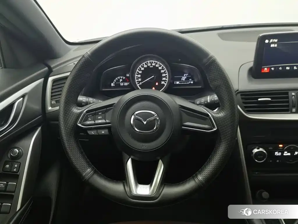 Mazda CX-4 id 4659928 из Китая 11