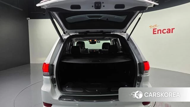 Jeep Grand Cherokee id 3872687 из Кореи 11