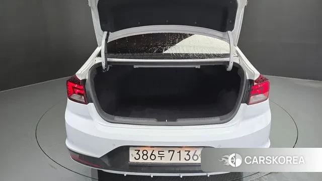 Hyundai The New Avante AD id 3243593 из Кореи 11