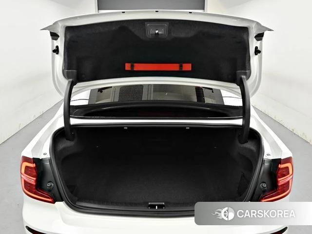 Volvo S60 3rd generation id 3922246 из Кореи 11