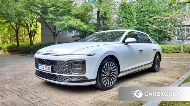 Hyundai Grandeur (GN7) id 3217322 из Кореи 11