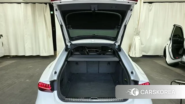 Audi A7 (4K) id 3671636 из Кореи 11