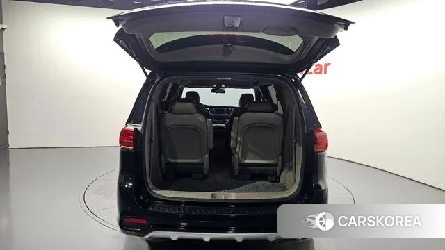 Kia The New Carnival id 3489449 из Кореи 11