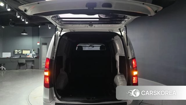 Hyundai The New Grand Starex id 3955477 из Кореи 11