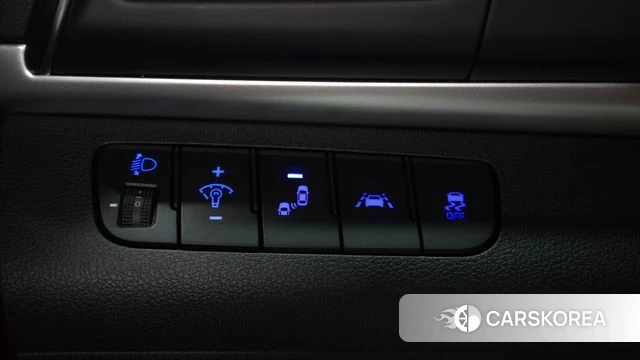 Hyundai The New Avante AD id 4637816 из Кореи 11