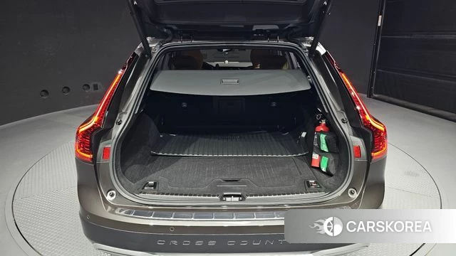 Volvo V90 Cross-Country id 3965217 из Кореи 11