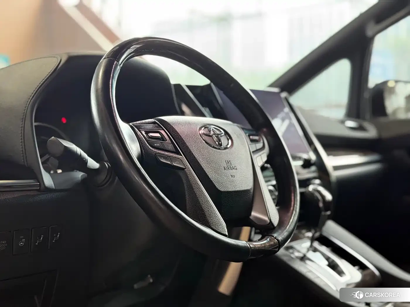 Toyota Elfa id 4622616 из Китая 11