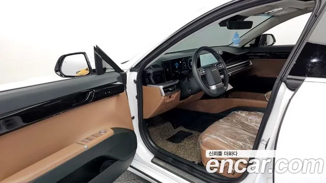 Hyundai Grandeur (GN7) id 2679800 из Кореи 11