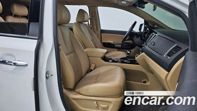 Kia The New Carnival id 2765353 из Кореи 11