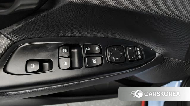 Hyundai Veloster (JS) id 4371360 из Кореи 11